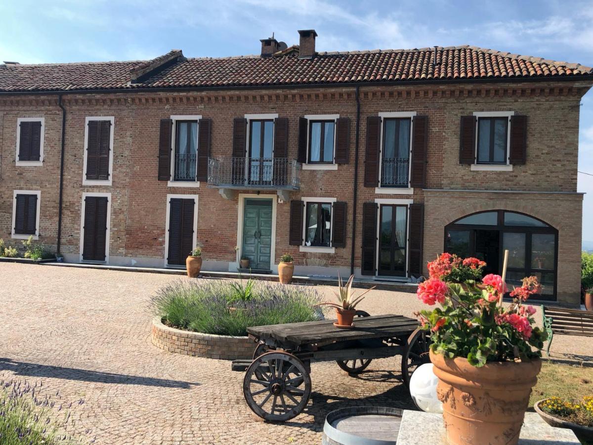 Cascina San Michele Bed & Breakfast Costigliole d'Asti Bagian luar foto