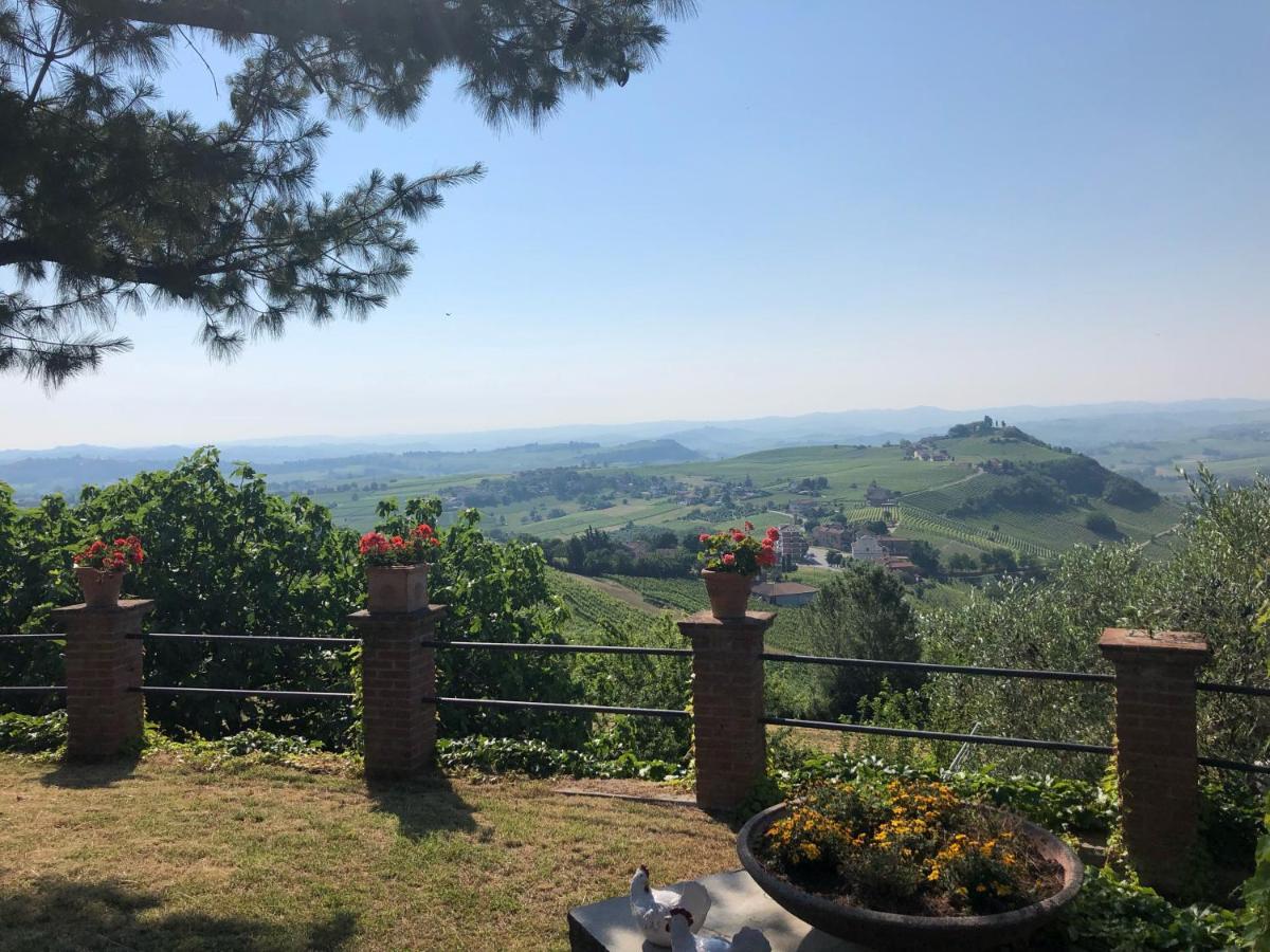 Cascina San Michele Bed & Breakfast Costigliole d'Asti Bagian luar foto